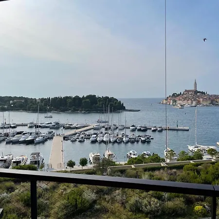 Úszó hotel Nautica Nk5 Rovinj
